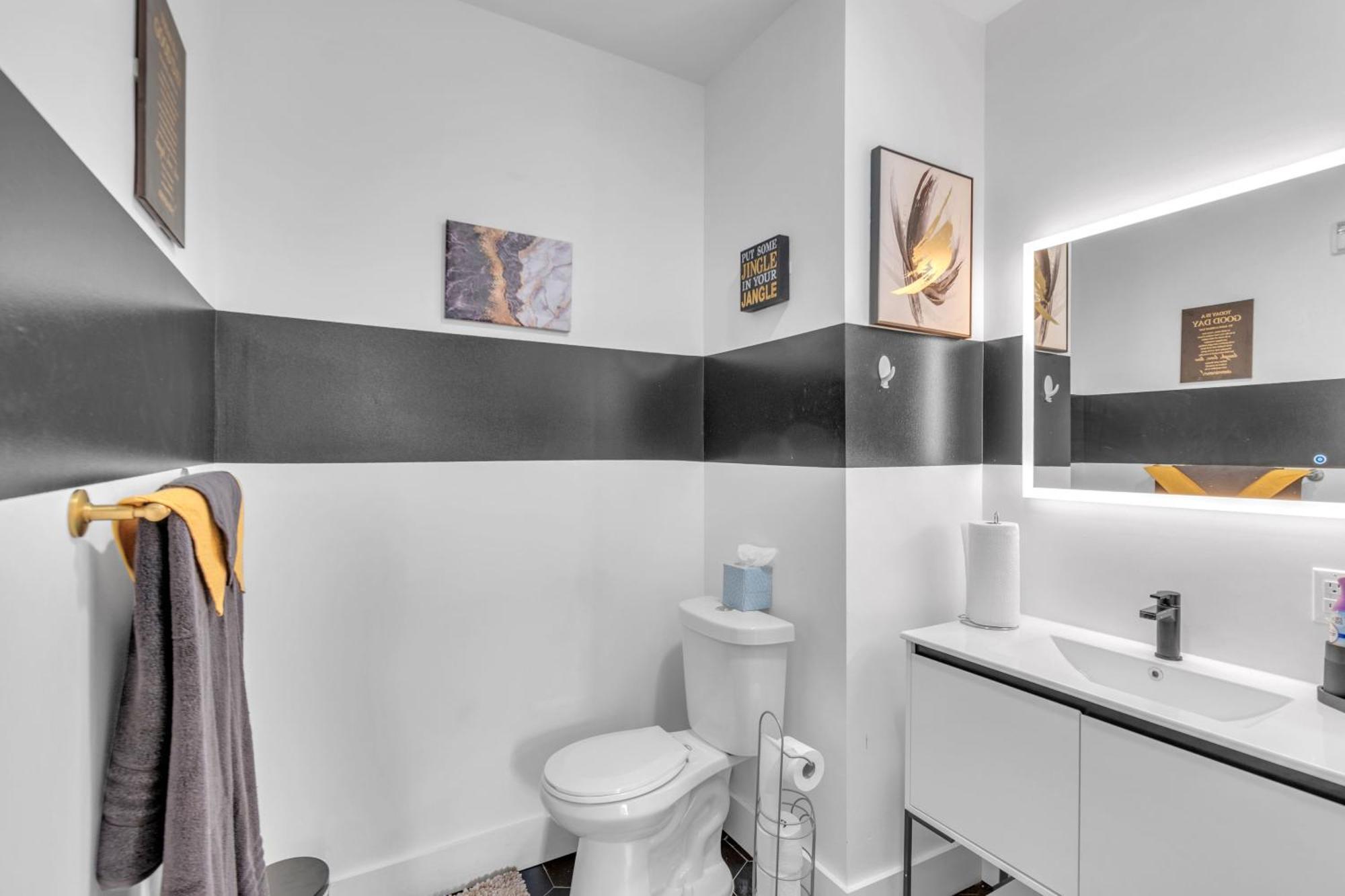 Apartamento Royal Oasis Indoor Pool, Free Parking, Near Nyc Elizabeth Exterior foto